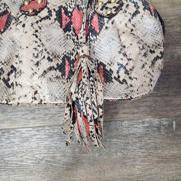 KATE Landry Vintage Snakeskin Purse - Picture 2 of 12